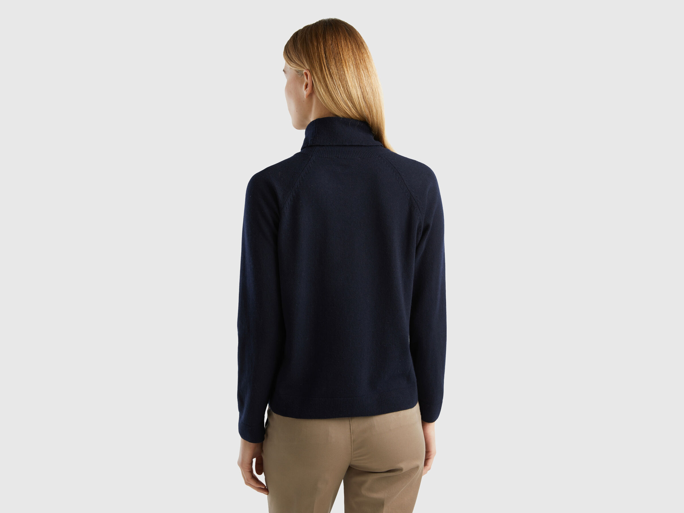 TURTLE NECK SWEATER Mujer image number 2